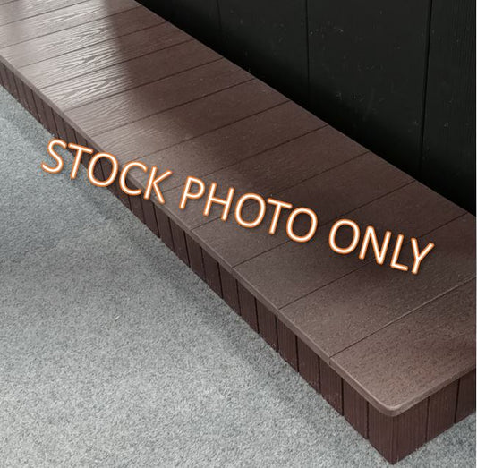 Single Tier Hot Tub Step 64" - Ash Luxe
